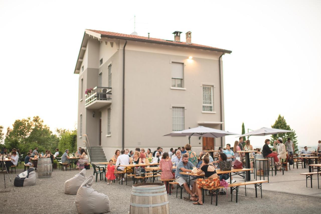 Agriturismo Oinoe Traversetolo Exterior photo
