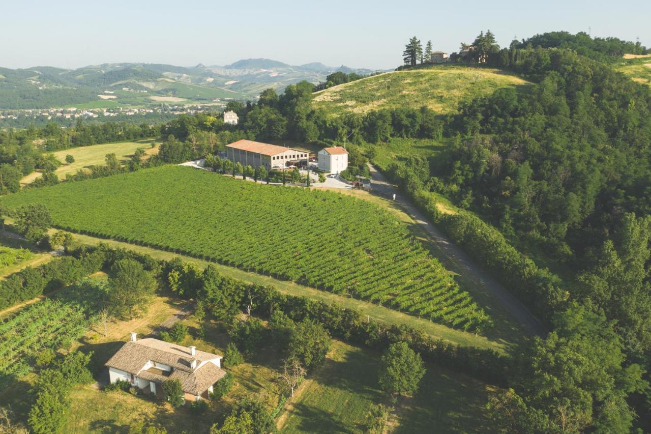 Agriturismo Oinoe Traversetolo Exterior photo